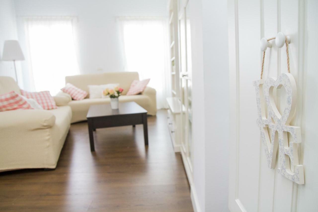 Good Vibes Centro Historico Apartment มาลากา ภายนอก รูปภาพ